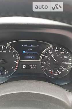 Позашляховик / Кросовер Nissan Pathfinder 2013 в Кропивницькому