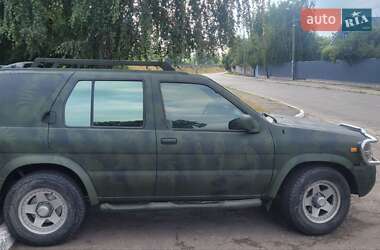 Внедорожник / Кроссовер Nissan Pathfinder 1999 в Киеве