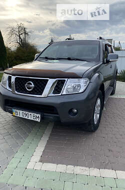 Внедорожник / Кроссовер Nissan Pathfinder 2011 в Коломые