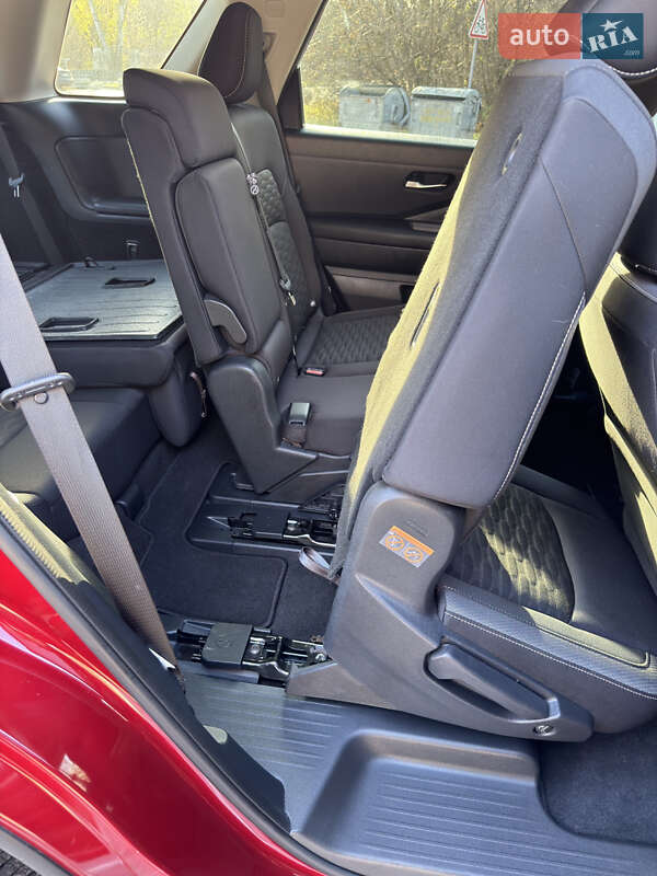 Внедорожник / Кроссовер Nissan Pathfinder 2022 в Полтаве