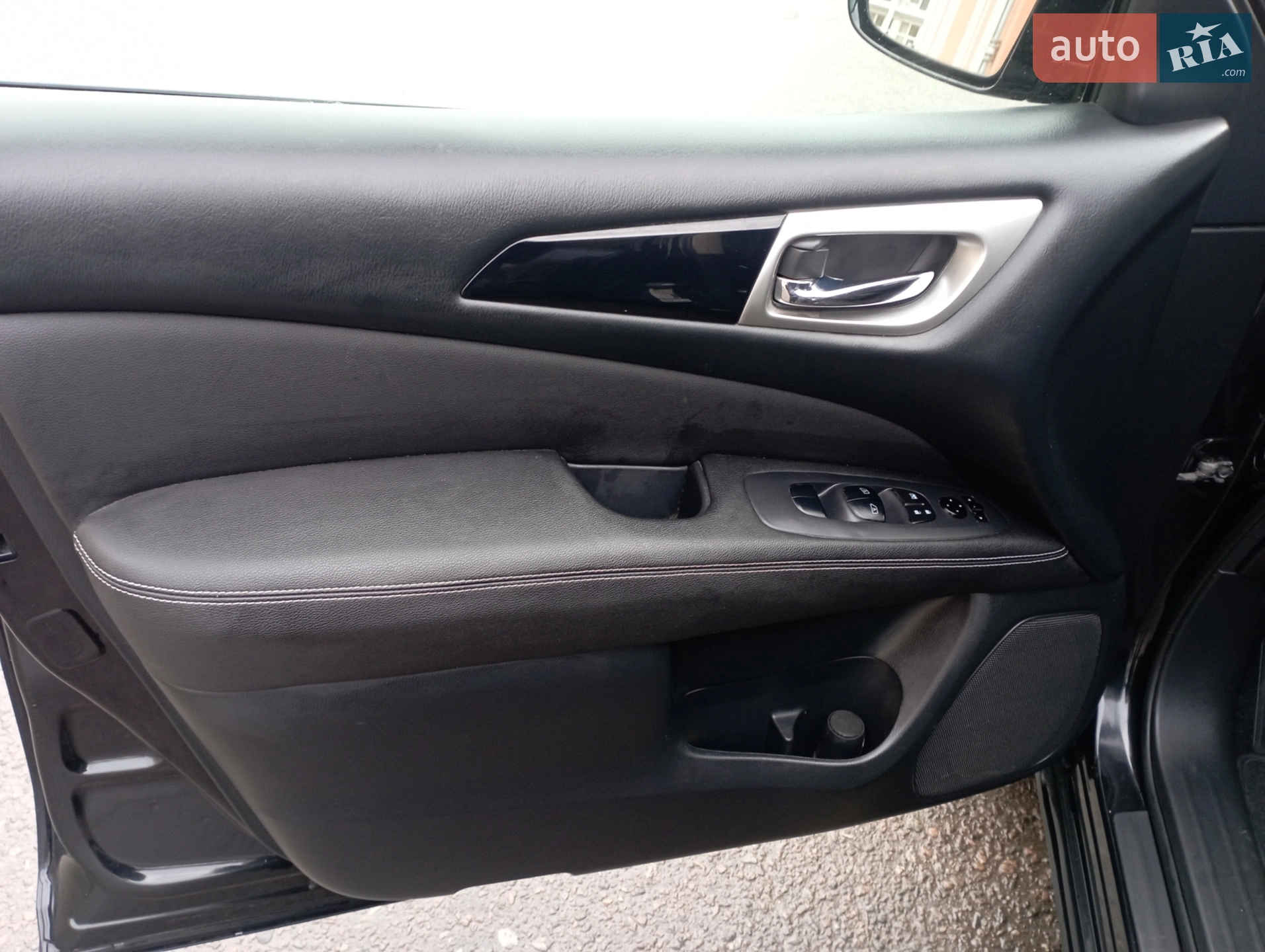 2015 Nissan Pathfinder - мініатюра 7