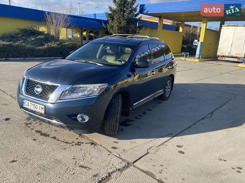 Позашляховик / Кросовер Nissan Pathfinder 2014 в Умані