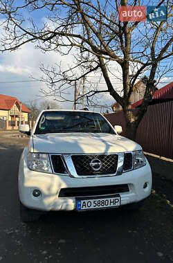 Внедорожник / Кроссовер Nissan Pathfinder 2011 в Тячеве