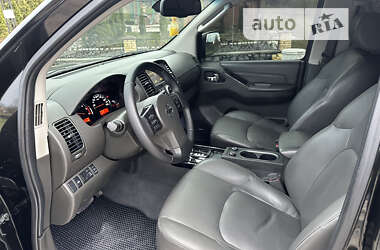 Внедорожник / Кроссовер Nissan Pathfinder 2010 в Тульчине