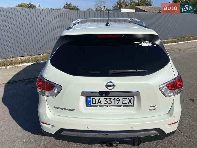 Внедорожник / Кроссовер Nissan Pathfinder 2015 в Виннице