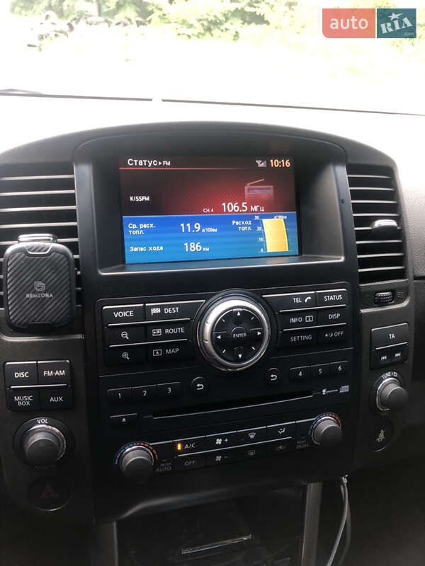 Позашляховик / Кросовер Nissan Pathfinder 2011 в Києві