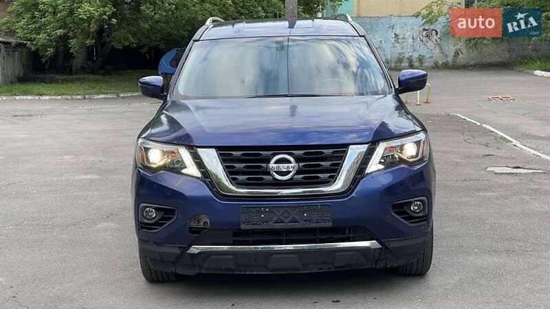 Внедорожник / Кроссовер Nissan Pathfinder 2018 в Одессе