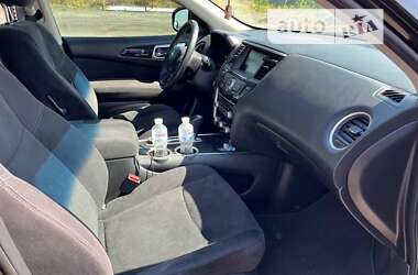 Внедорожник / Кроссовер Nissan Pathfinder 2014 в Днепре