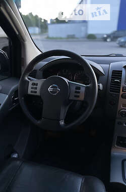Внедорожник / Кроссовер Nissan Pathfinder 2007 в Днепре