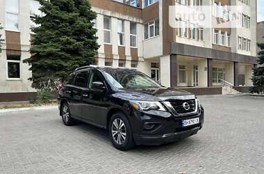 Внедорожник / Кроссовер Nissan Pathfinder 2016 в Одессе