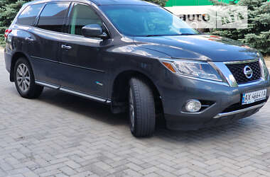 Внедорожник / Кроссовер Nissan Pathfinder 2013 в Харькове