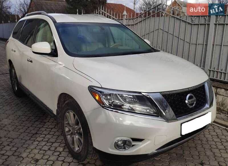 Nissan Pathfinder 2015