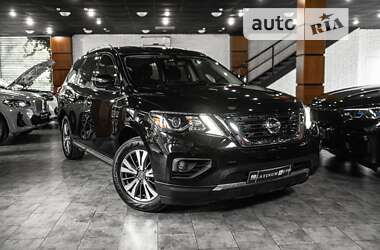 Позашляховик / Кросовер Nissan Pathfinder 2018 в Одесі