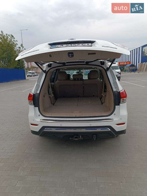 Внедорожник / Кроссовер Nissan Pathfinder 2014 в Виннице фото 7 Внедорожник / Кроссовер Nissan Pathfinder 2014 в Виннице