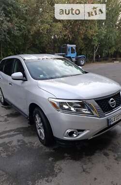 Внедорожник / Кроссовер Nissan Pathfinder 2014 в Киеве