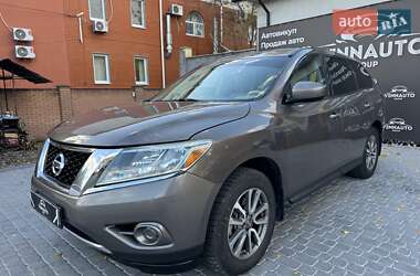 Внедорожник / Кроссовер Nissan Pathfinder 2013 в Виннице