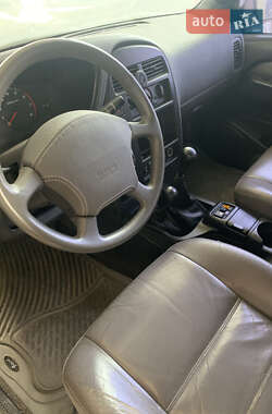 Позашляховик / Кросовер Nissan Pathfinder 1998 в Києві