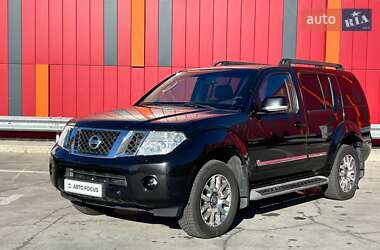 Позашляховик / Кросовер Nissan Pathfinder 2011 в Києві