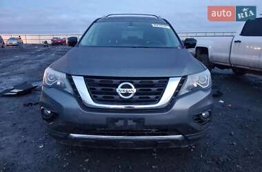 Позашляховик / Кросовер Nissan Pathfinder 2017 в Кропивницькому