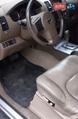 Внедорожник / Кроссовер Nissan Pathfinder 2006 в Киеве