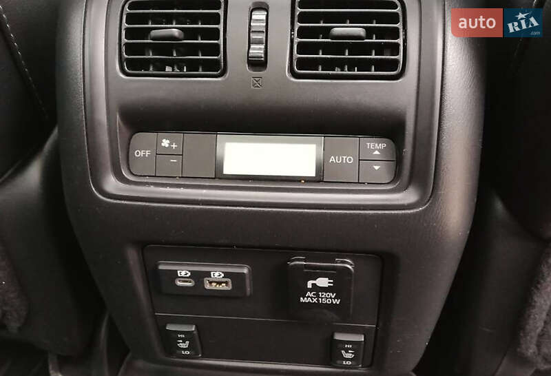 Внедорожник / Кроссовер Nissan Pathfinder 2019 в Львове