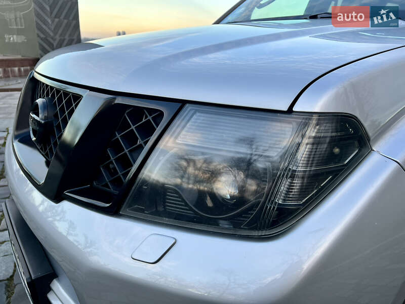 Внедорожник / Кроссовер Nissan Pathfinder 2012 в Киеве