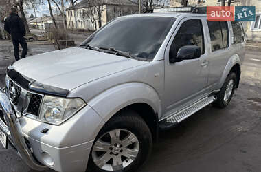 Позашляховик / Кросовер Nissan Pathfinder 2007 в Добропіллі