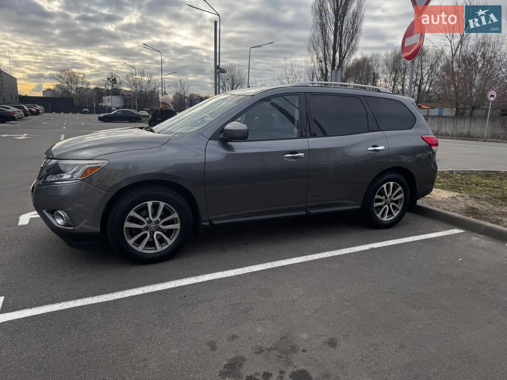 2014 Nissan Pathfinder - мініатюра 3