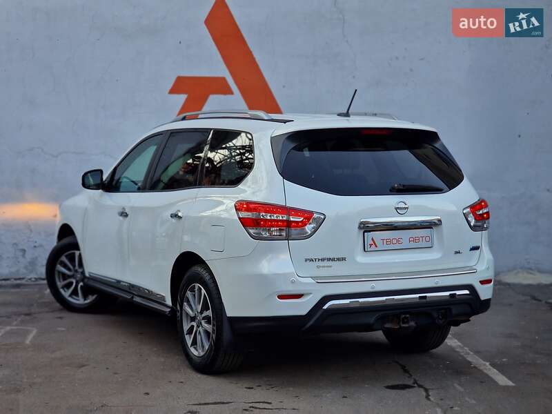Позашляховик / Кросовер Nissan Pathfinder 2013 в Одесі