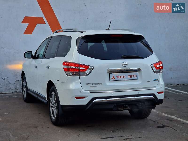 Позашляховик / Кросовер Nissan Pathfinder 2013 в Одесі