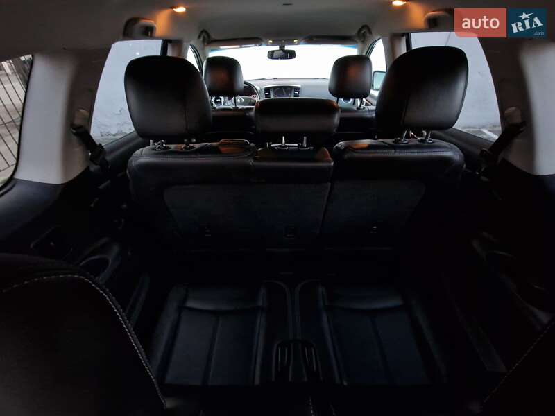Позашляховик / Кросовер Nissan Pathfinder 2013 в Одесі