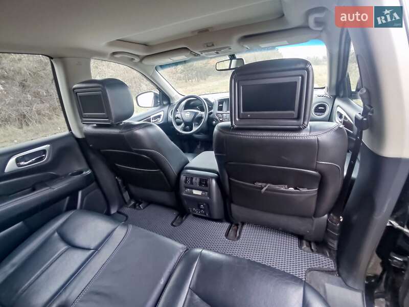 Позашляховик / Кросовер Nissan Pathfinder 2013 в Миколаєві