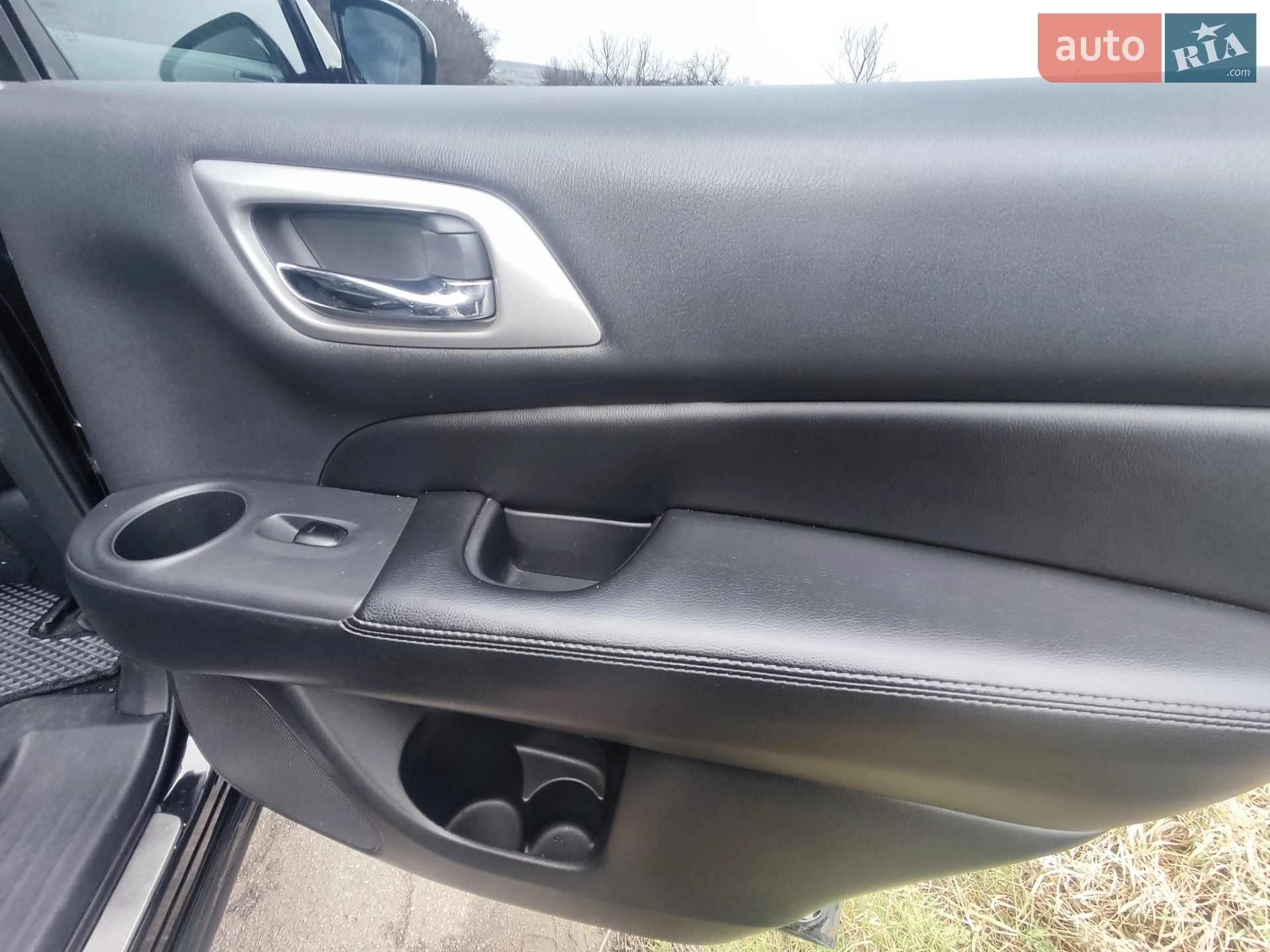 2013 Nissan Pathfinder - мініатюра 7