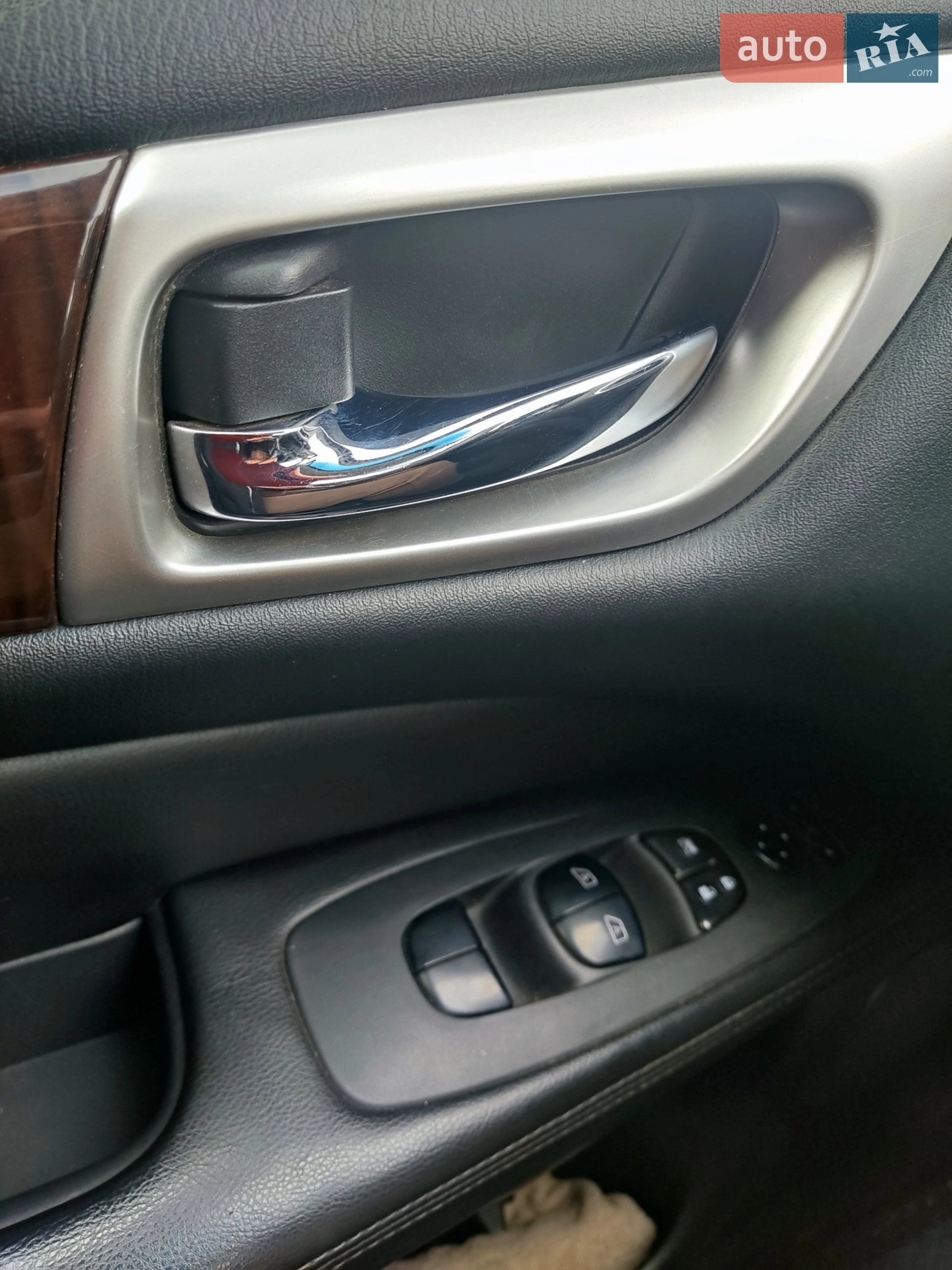 2013 Nissan Pathfinder - мініатюра 23