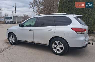 Позашляховик / Кросовер Nissan Pathfinder 2012 в Луцьку