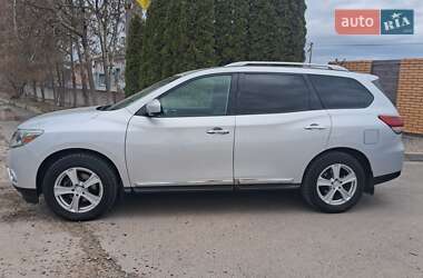 Позашляховик / Кросовер Nissan Pathfinder 2012 в Луцьку