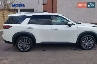 Внедорожник / Кроссовер Nissan Pathfinder 2023 в 