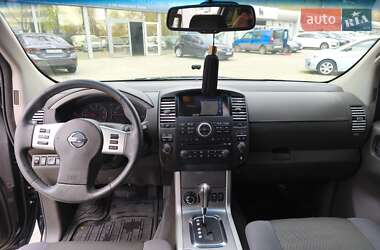 Позашляховик / Кросовер Nissan Pathfinder 2012 в 
