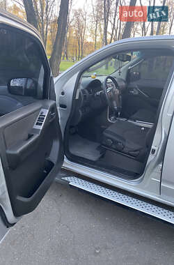 Внедорожник / Кроссовер Nissan Pathfinder 2005 в 