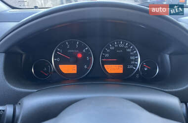 Внедорожник / Кроссовер Nissan Pathfinder 2006 в 