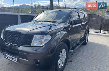 Внедорожник / Кроссовер Nissan Pathfinder 2007 в Львове