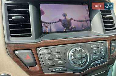 Внедорожник / Кроссовер Nissan Pathfinder 2012 в 