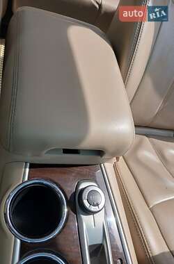Внедорожник / Кроссовер Nissan Pathfinder 2012 в 