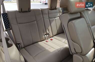 Внедорожник / Кроссовер Nissan Pathfinder 2012 в 