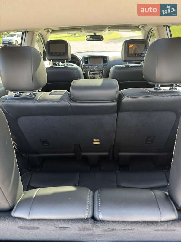 Позашляховик / Кросовер Nissan Pathfinder 2016 в Дніпрі