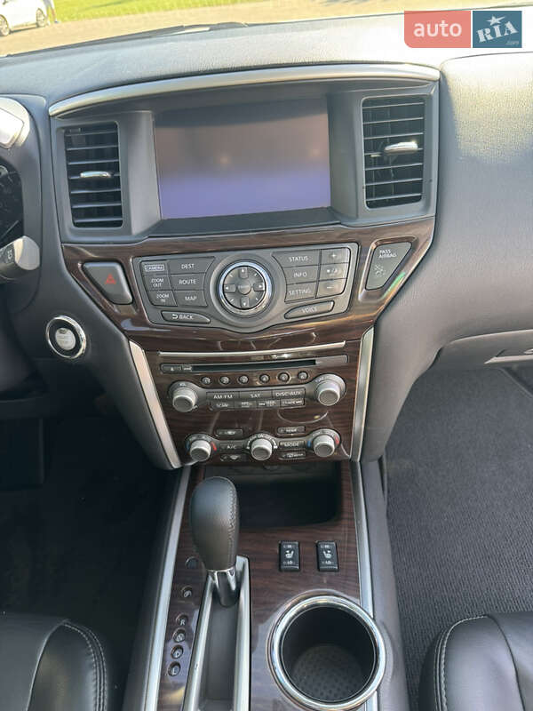 Позашляховик / Кросовер Nissan Pathfinder 2016 в Дніпрі