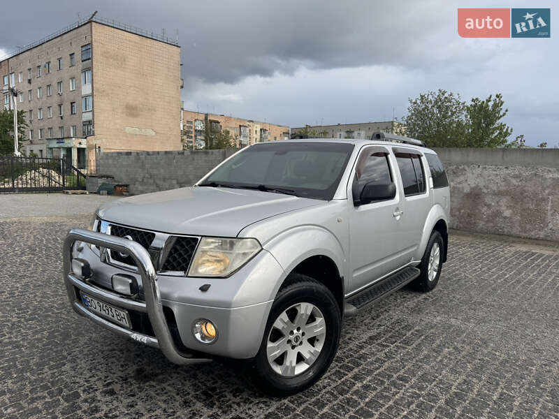 Nissan Pathfinder 2006