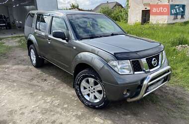 Внедорожник / Кроссовер Nissan Pathfinder 2007 в Калуше