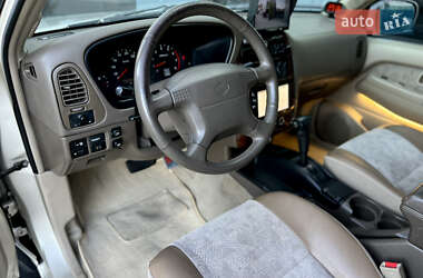 Позашляховик / Кросовер Nissan Pathfinder 1999 в 