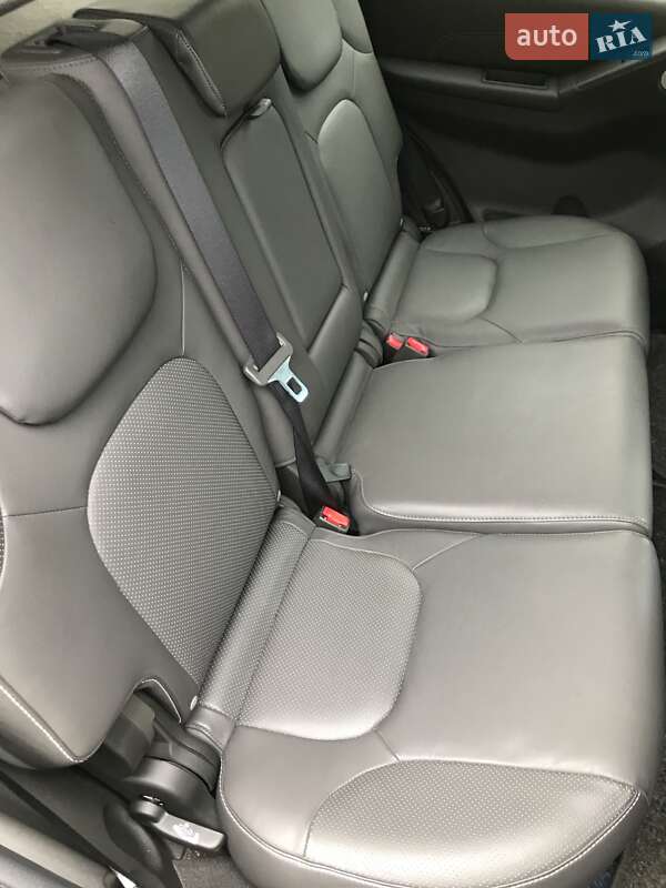 Позашляховик / Кросовер Nissan Pathfinder 2014 в Івано-Франківську